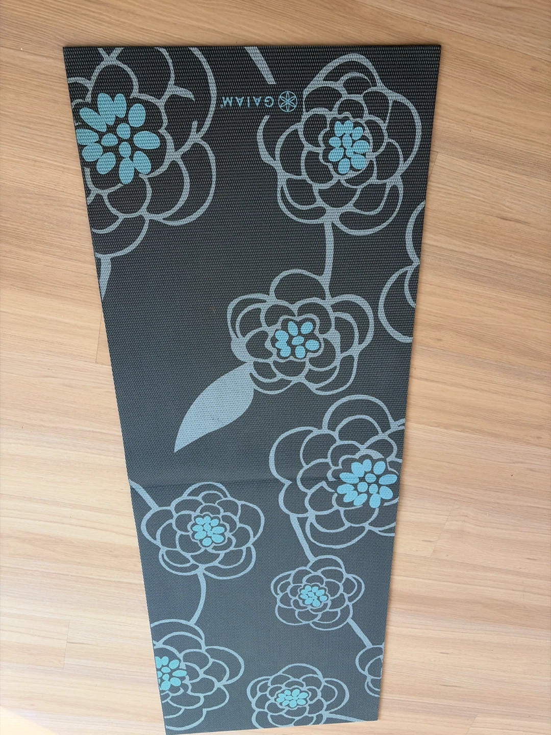 Gaiam Floral Yoga Mat