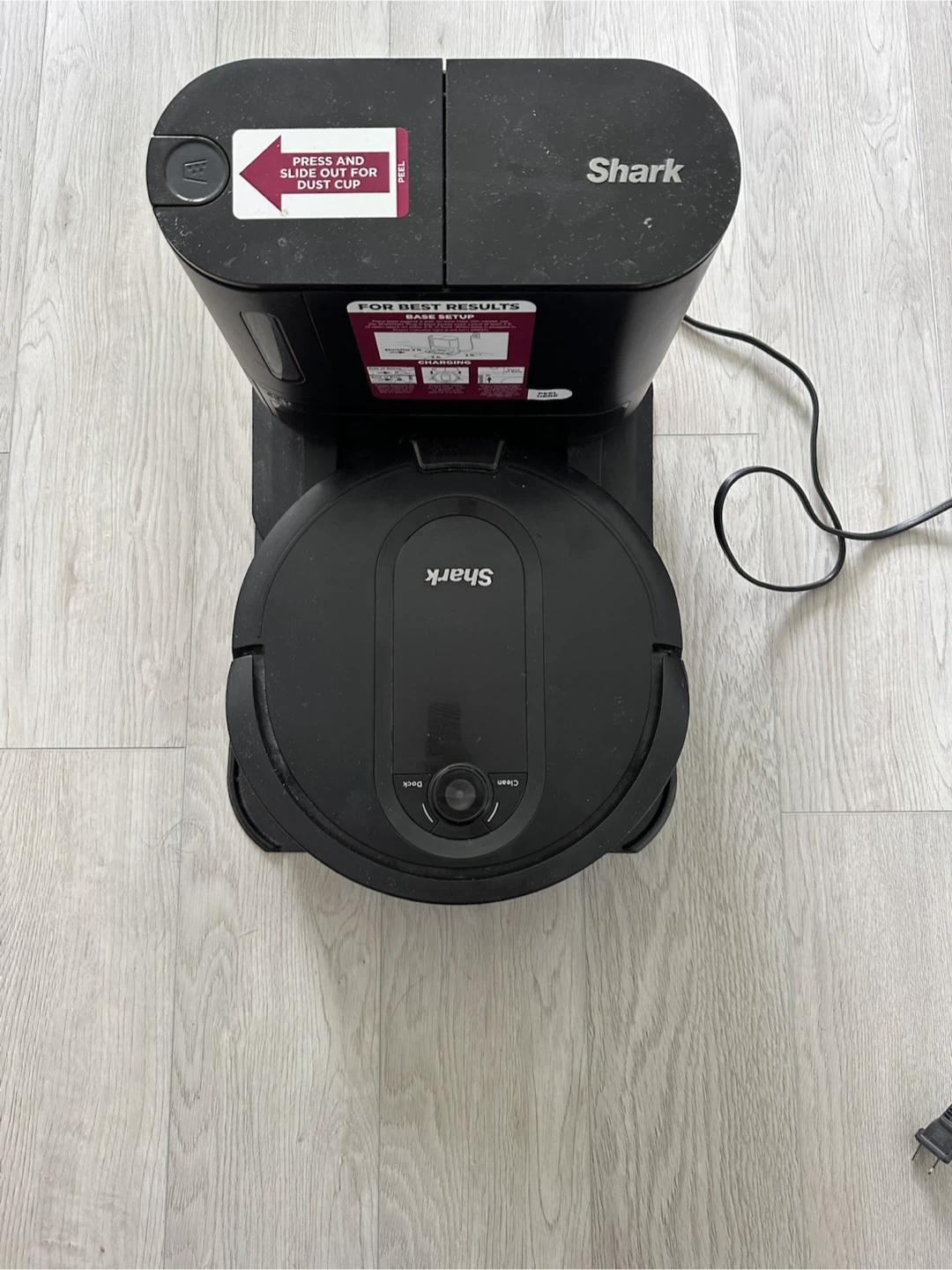 Shark Robot Vacuum with Self-Emptying Base - photo 2