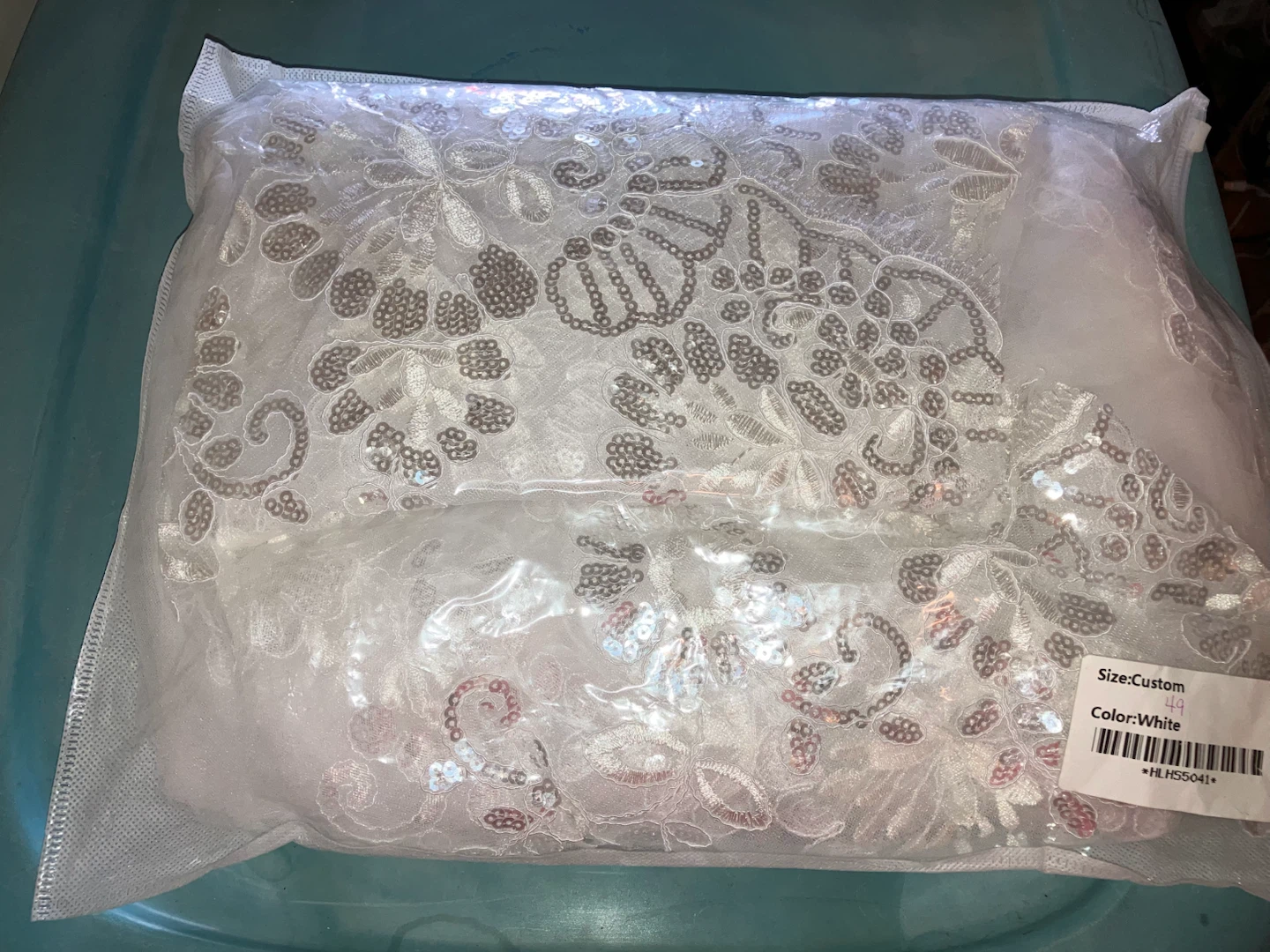 New-Long White Lace and Sequin Wedding Veil