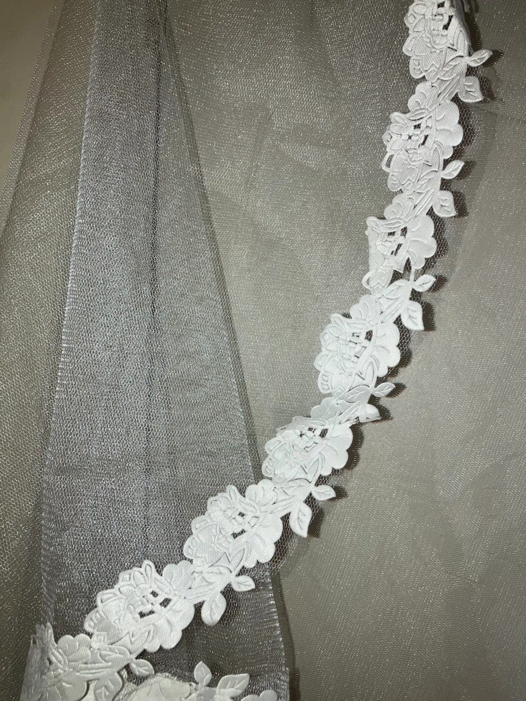 White Wedding Veil with Floral Trim - photo 3