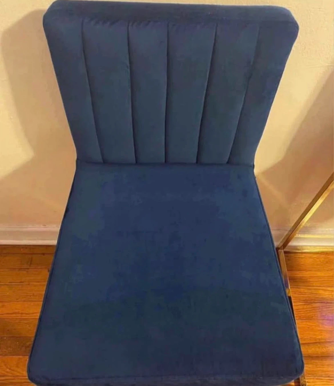 Bar Stools (Set of 2) $100 - photo 4