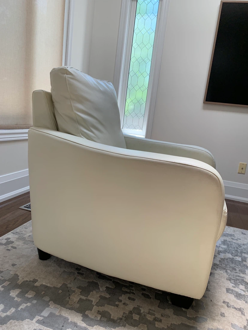Cream Accent Chair (amazing for reading or lounging) - photo 4