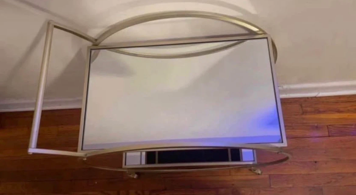 Mirrored Rolling Bar Cart $80 - photo 4
