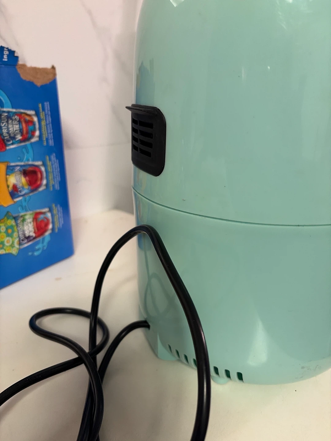 Dash Compact Air Fryer - Mint Green - photo 3