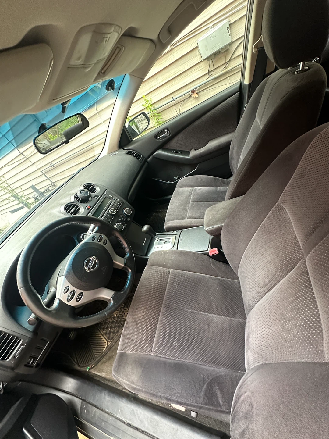 Nissan Altima Sedan - photo 3