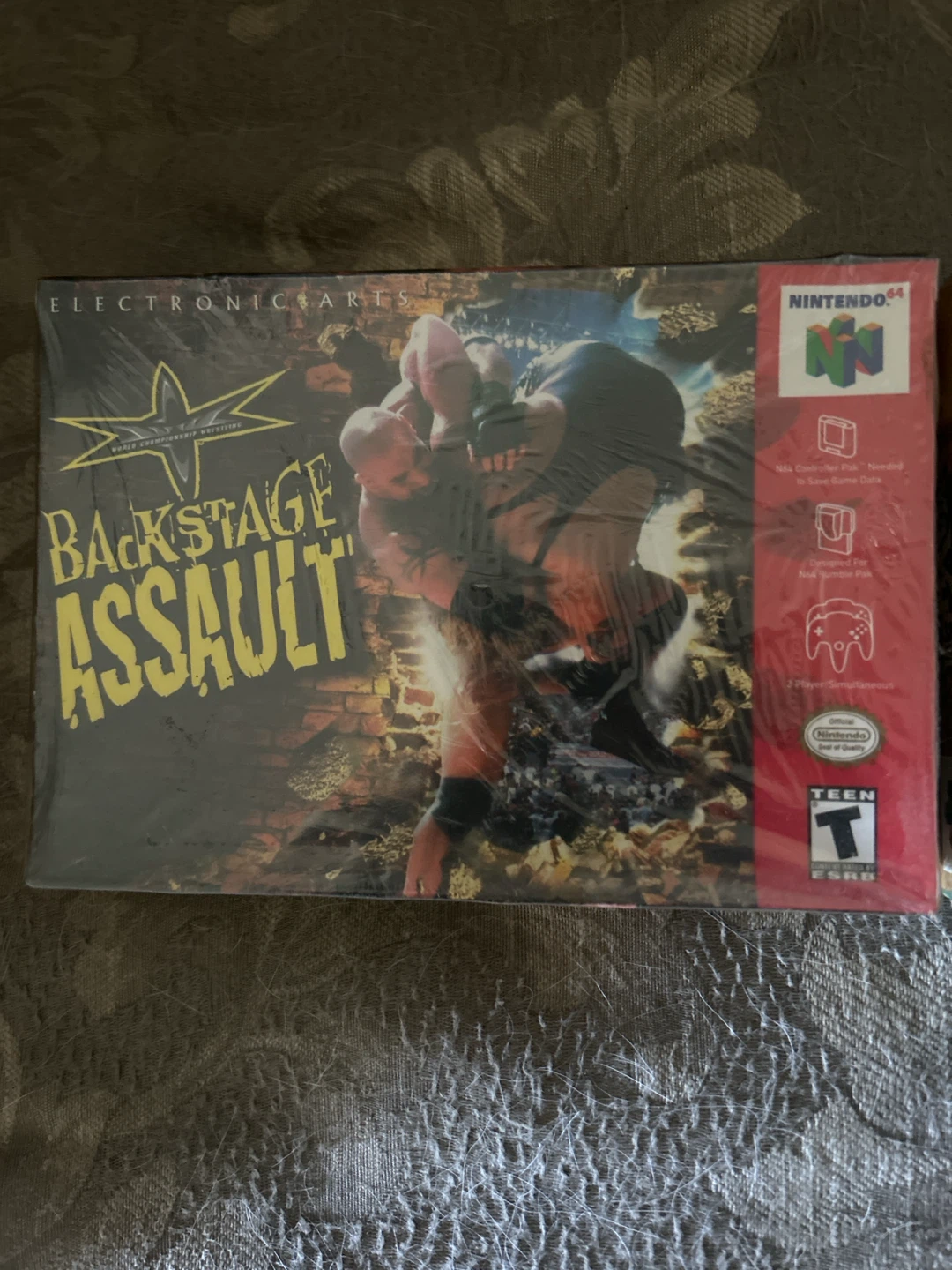 VINTAGE Nintendo 64 WCW Backstage Assault & Mayhem SEALED - photo 2