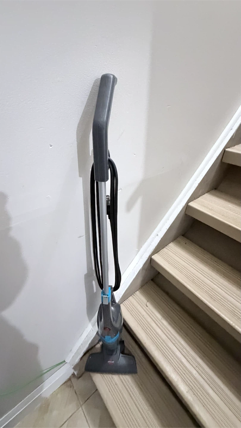 Bissell Stick Vacuum - photo 3