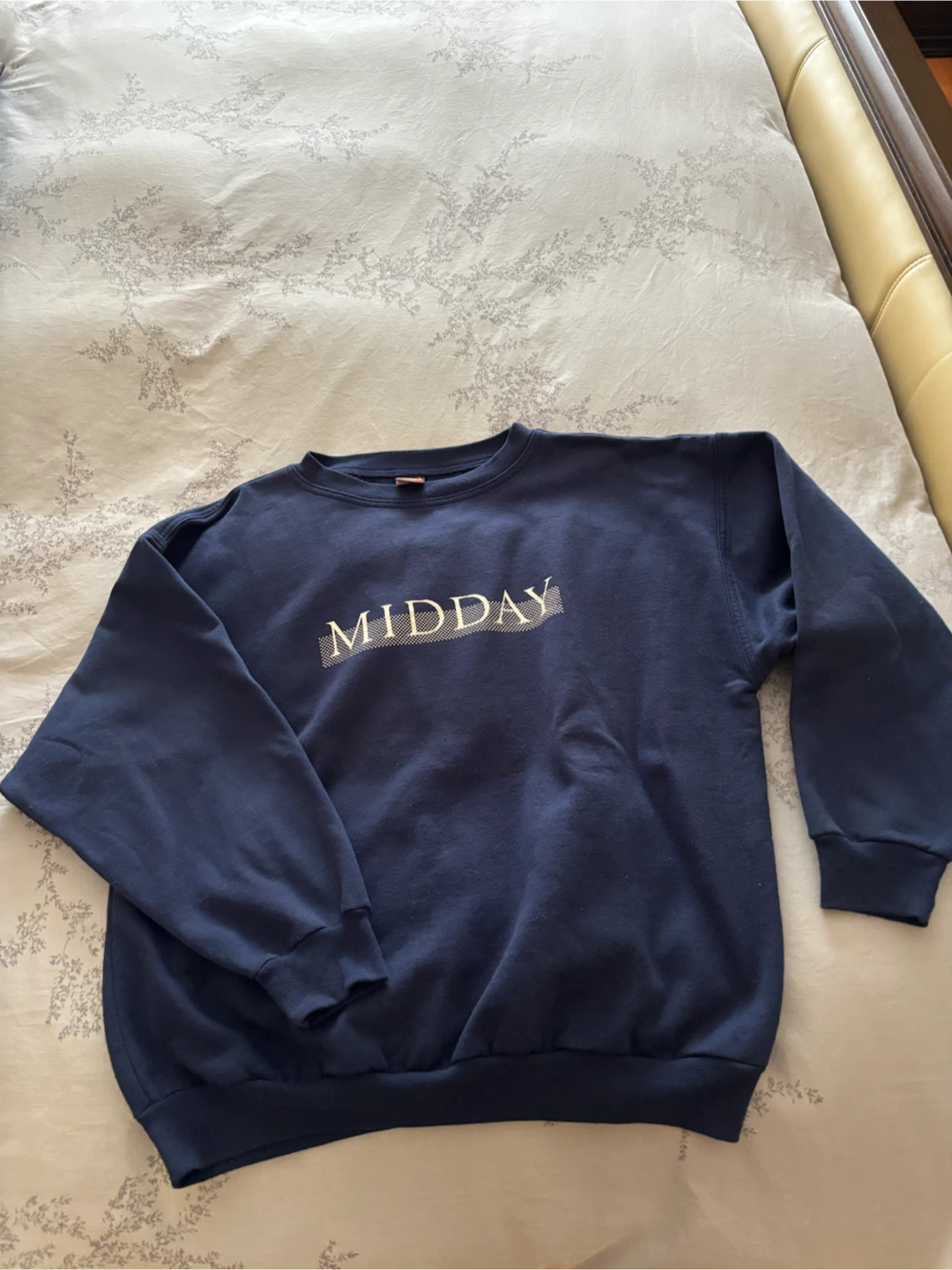 CBC Navy Blue "MIDDAY" Sweatshirt size L vintage