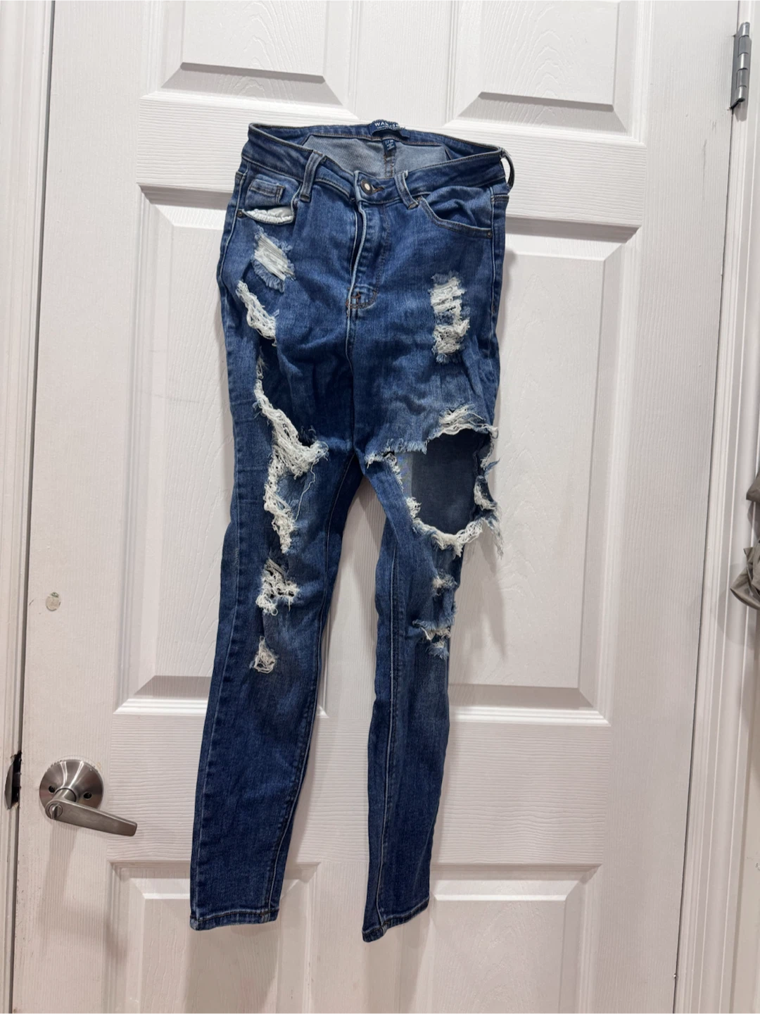 Wax Jeans Women's Distressed Skinny Jeans Size 7/28