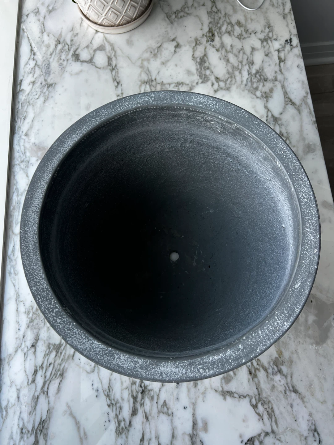 Large Planter Pot — 14” — Charcoal Grey Speckled Finish - photo 3