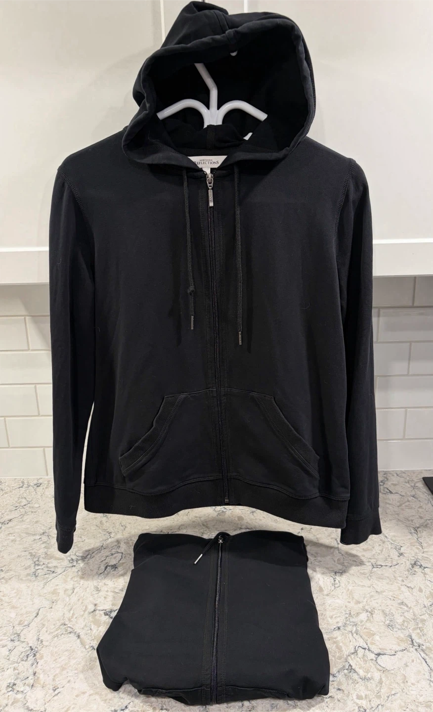 Women’s Northern Reflections Black Zip Up Hoodie ($10 each)