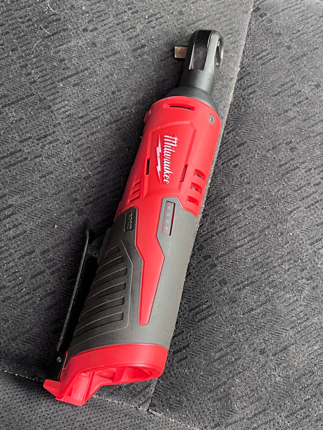 Milwaukee M12 rachet 3/8