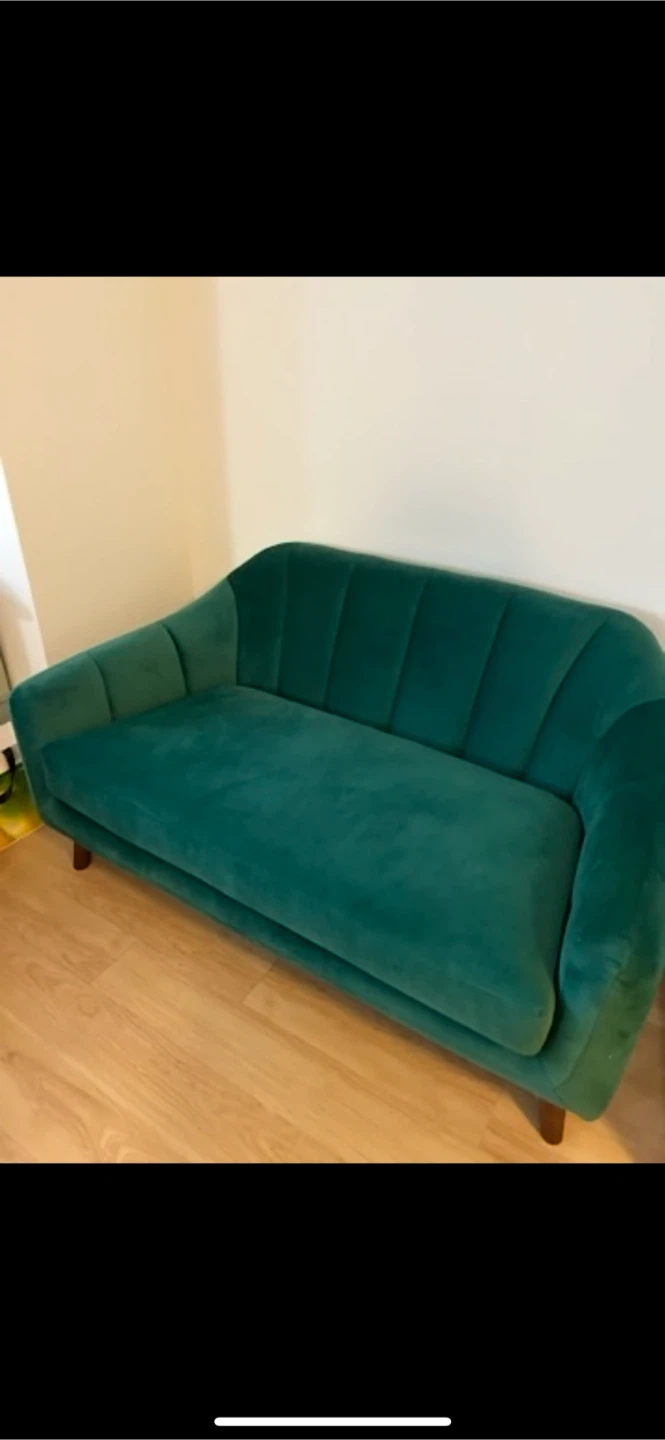 57.5" Upholstered Loveseat