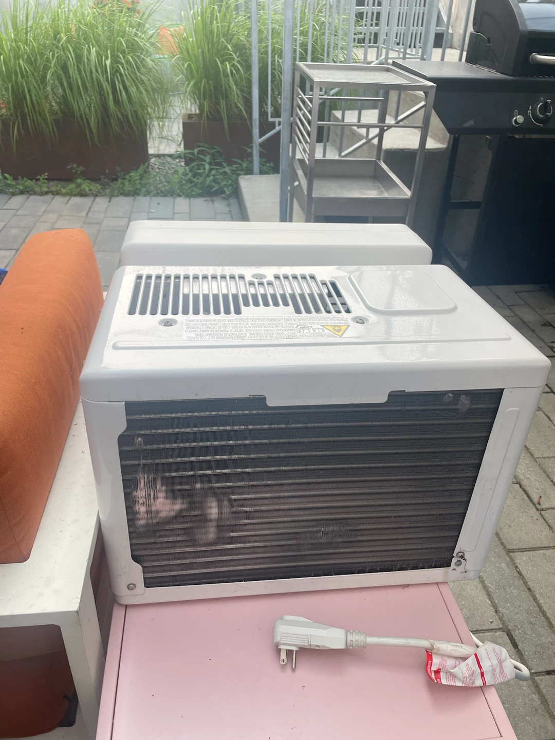 Midea 12,000 btu air conditioner - photo 4