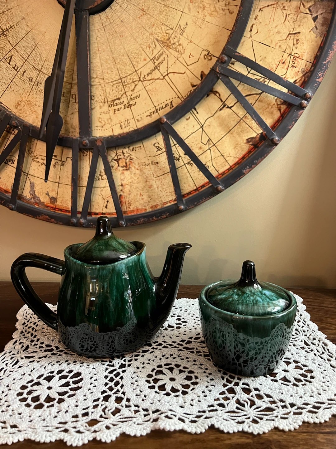 Beautiful Mid-Century Modern Blue Mountain Pottery
