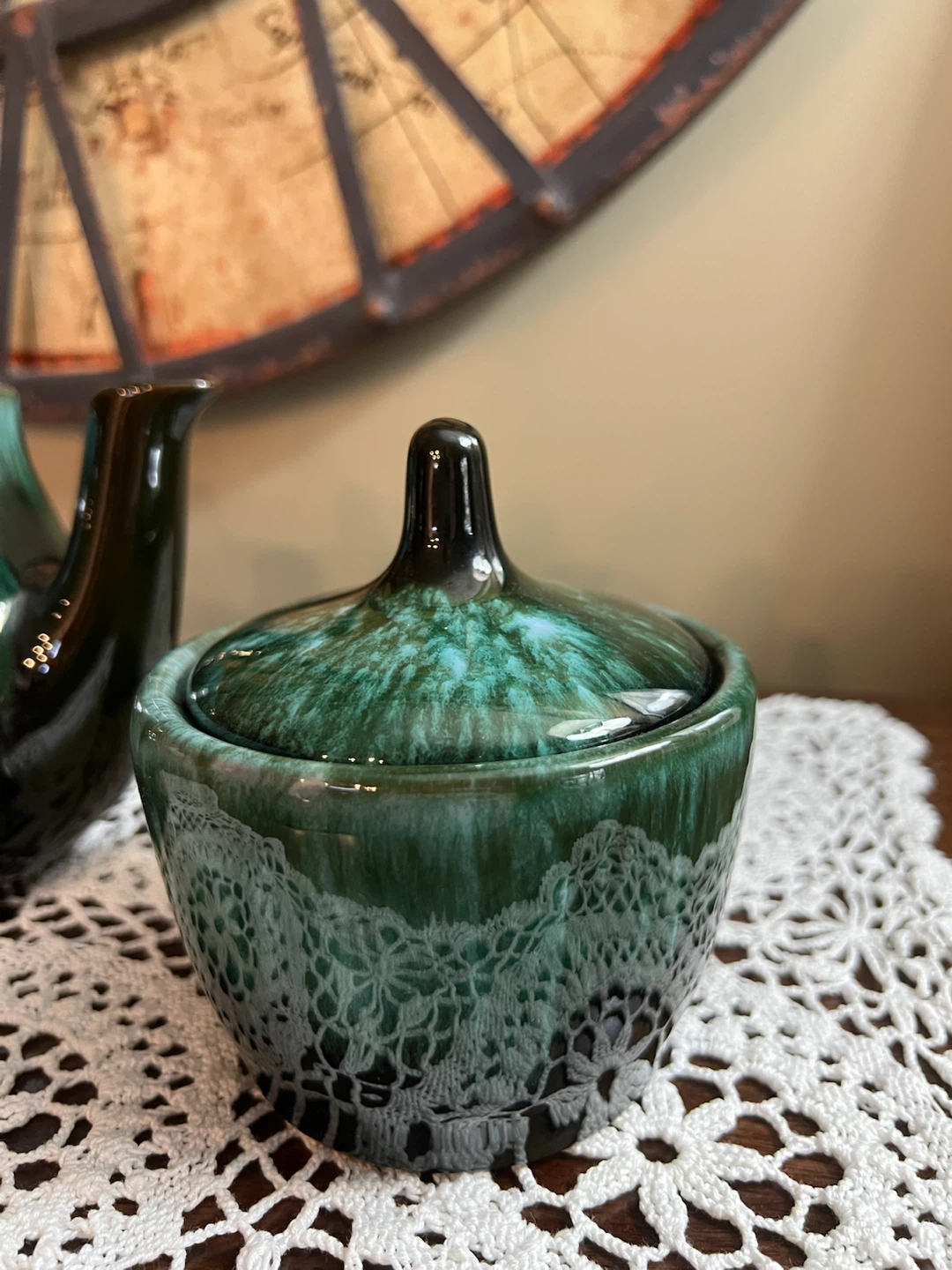 Beautiful Mid-Century Modern Blue Mountain Pottery - photo 4