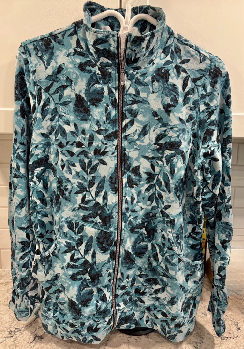 Northern Reflections Women’s Stretch Athletic Zip-Up Jacket