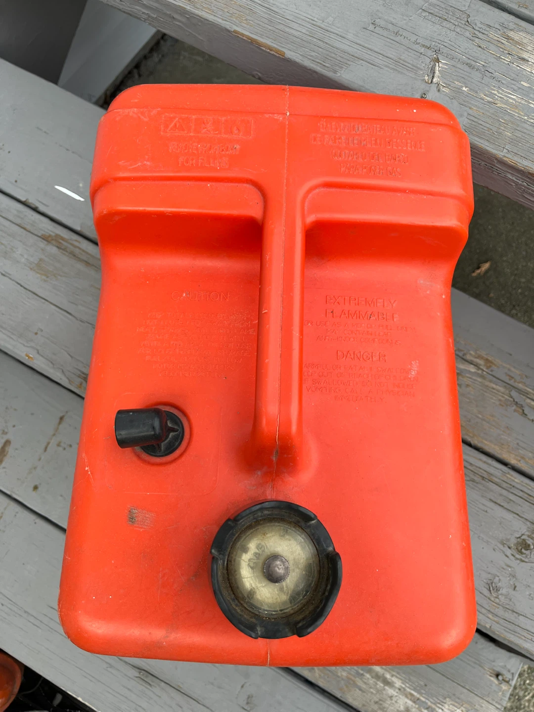 Yamaha and Quicksilver Gasoline Fuel Tanks - photo 4