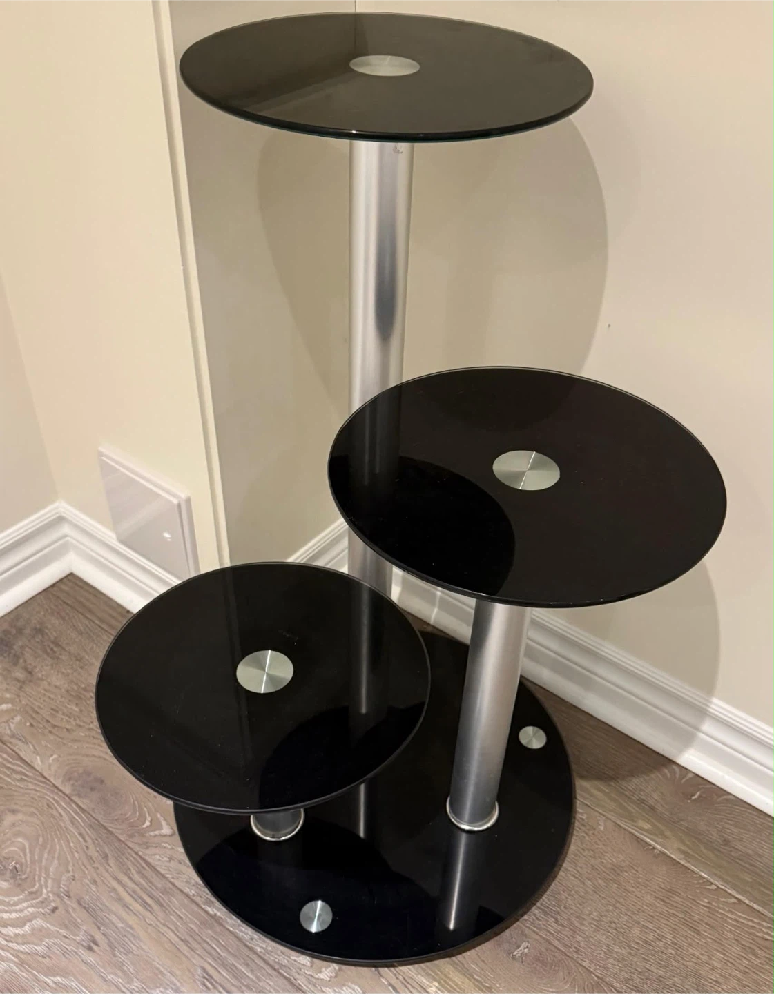 Modern Black Glass 3-Tier Display Stand – Excellent Condition - photo 2