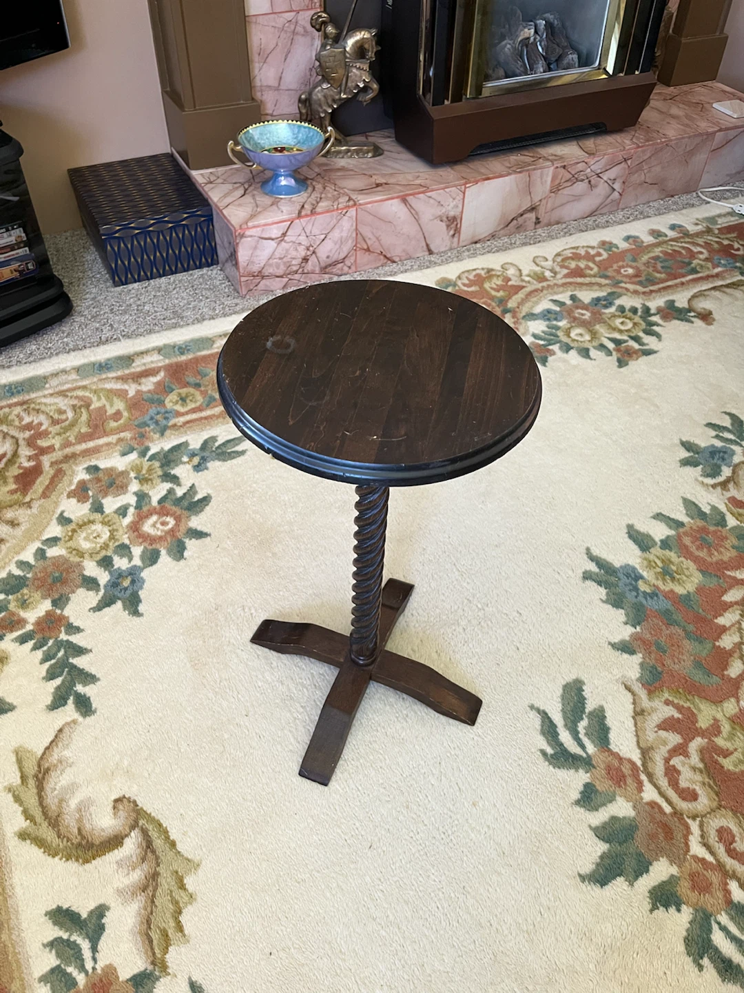 Antique Wooden barley twist Pedestal Side Table - photo 4
