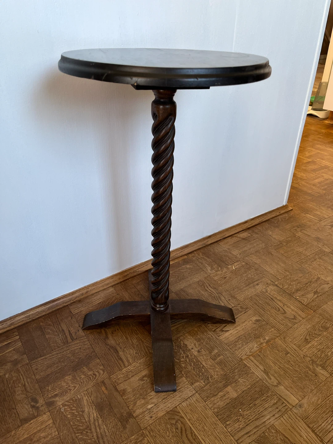 Antique Wooden barley twist Pedestal Side Table - photo 5