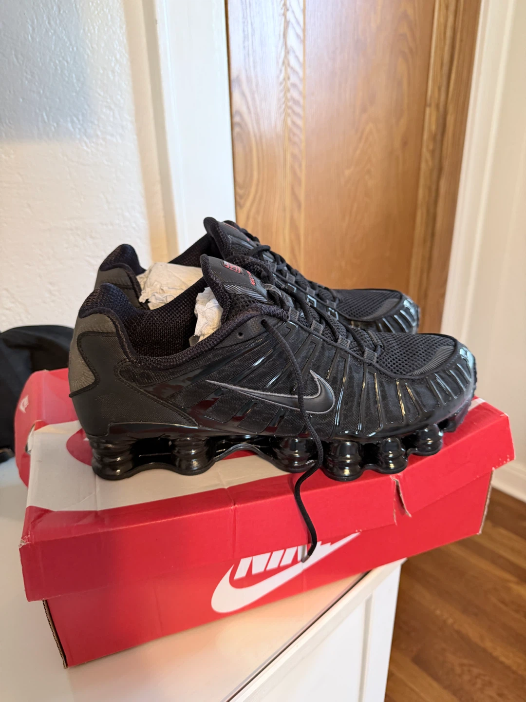 Nike Shox Turbo Athletic Shoes - photo 2