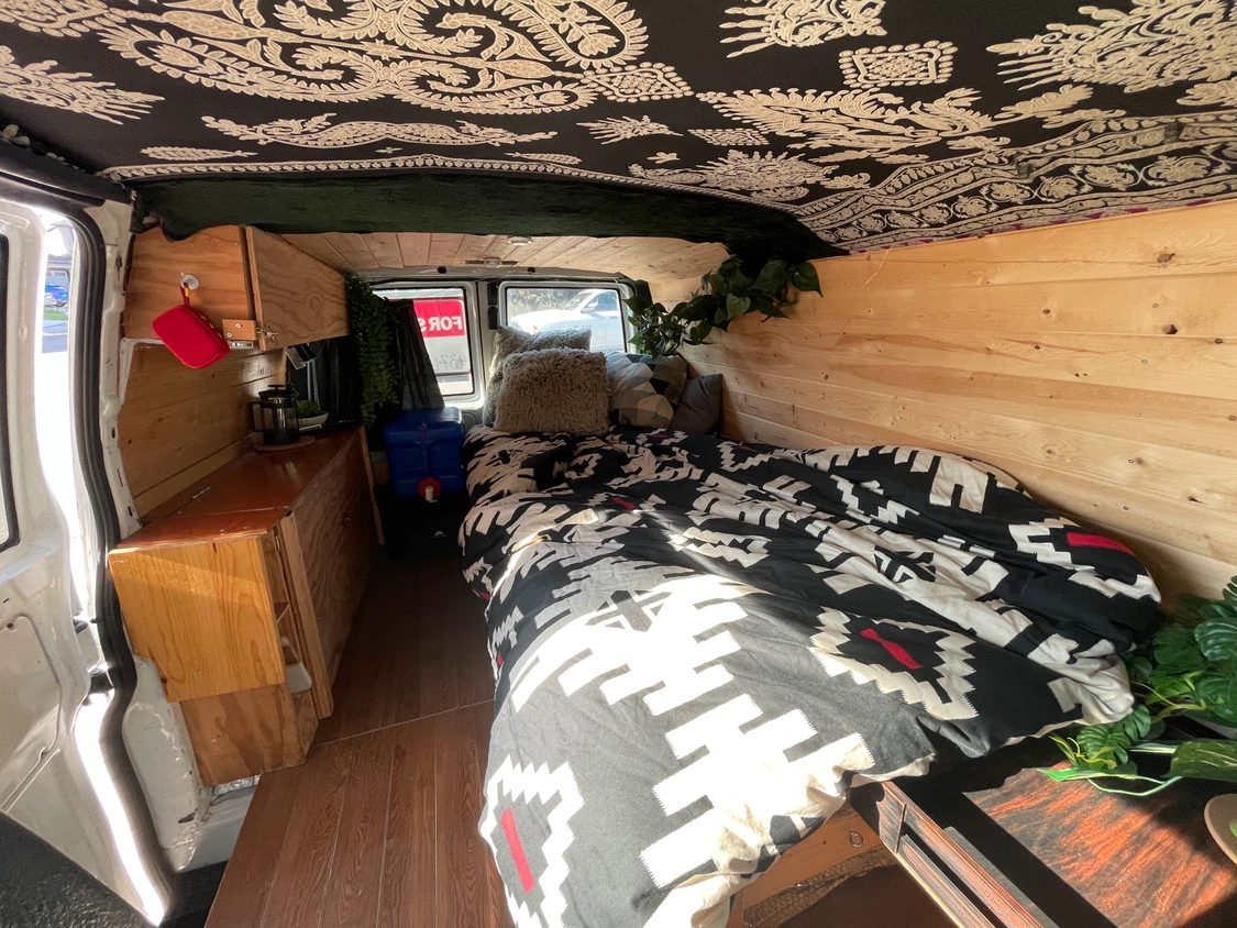 2004 GMC Safari camper conversion