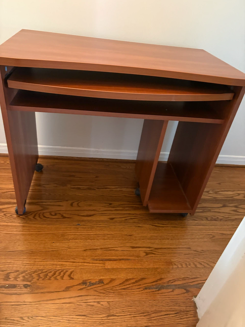 Computer Desk with Keyboard Tray