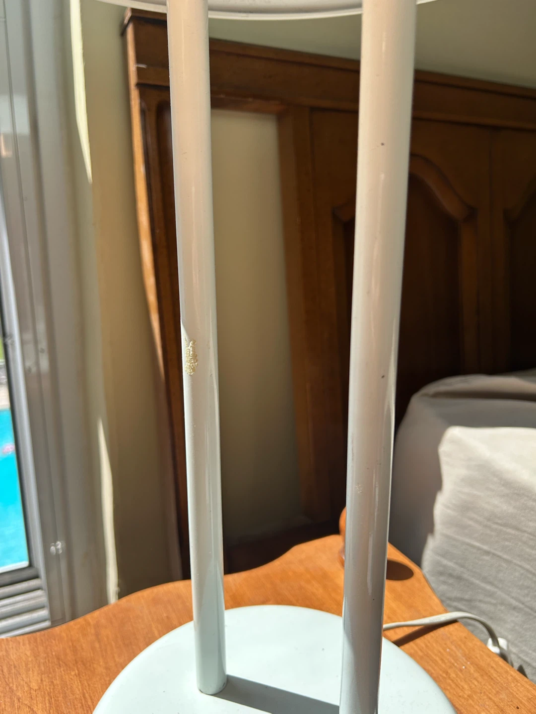 Vintage White Metal Mushroom Lamp - photo 4
