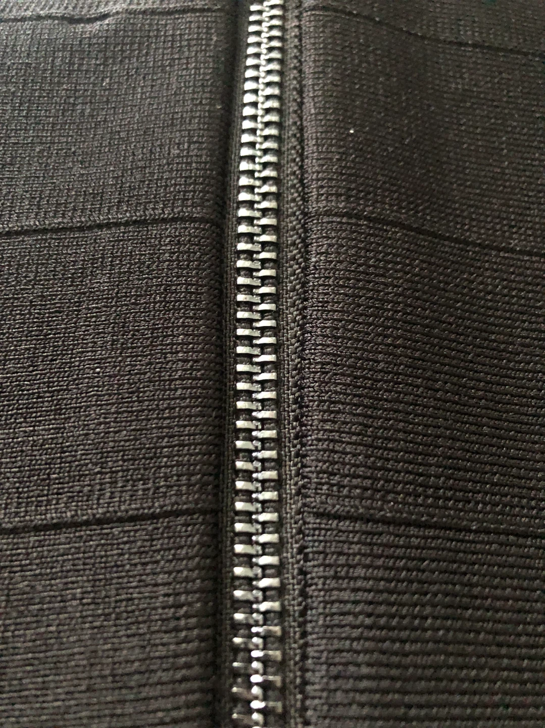 New GUESS Black Bandage Pencil Skirt with Full Zipper - photo 4