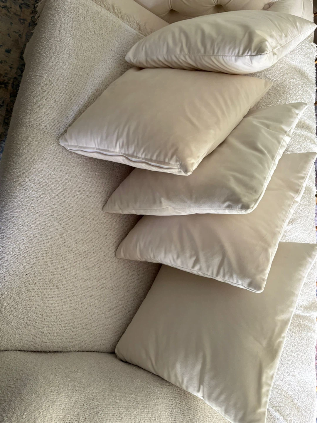 Cream Tufted Chesterfield Loveseat Sofa - photo 4