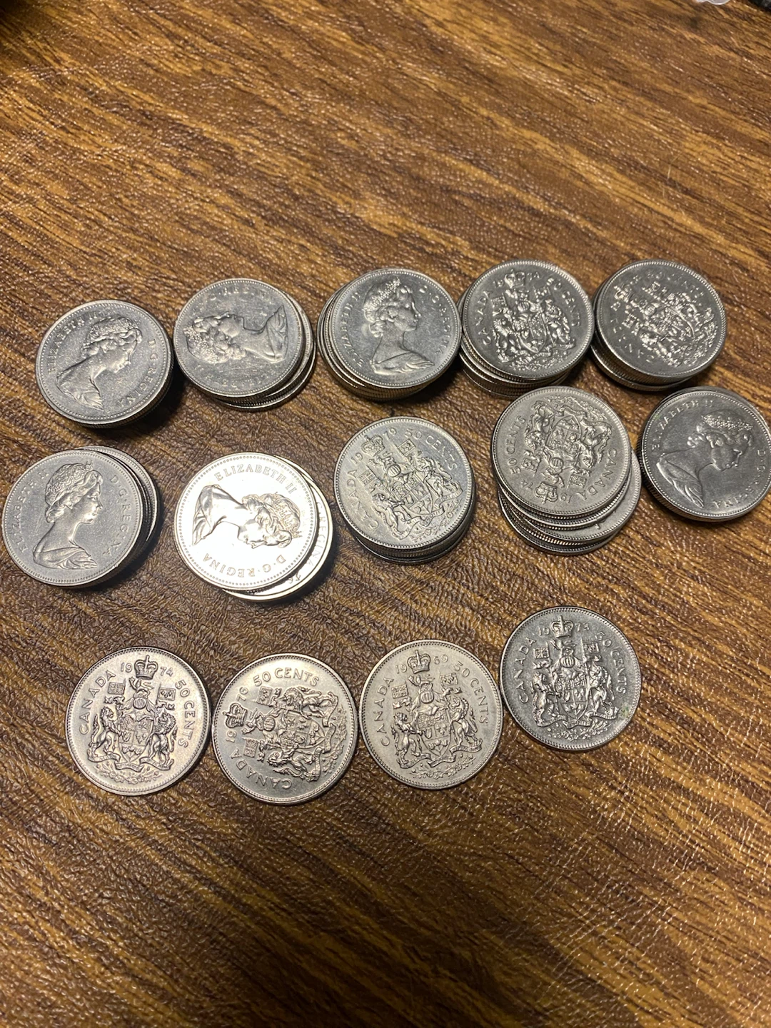 50 Assorted Canadian 50 Cents Coins