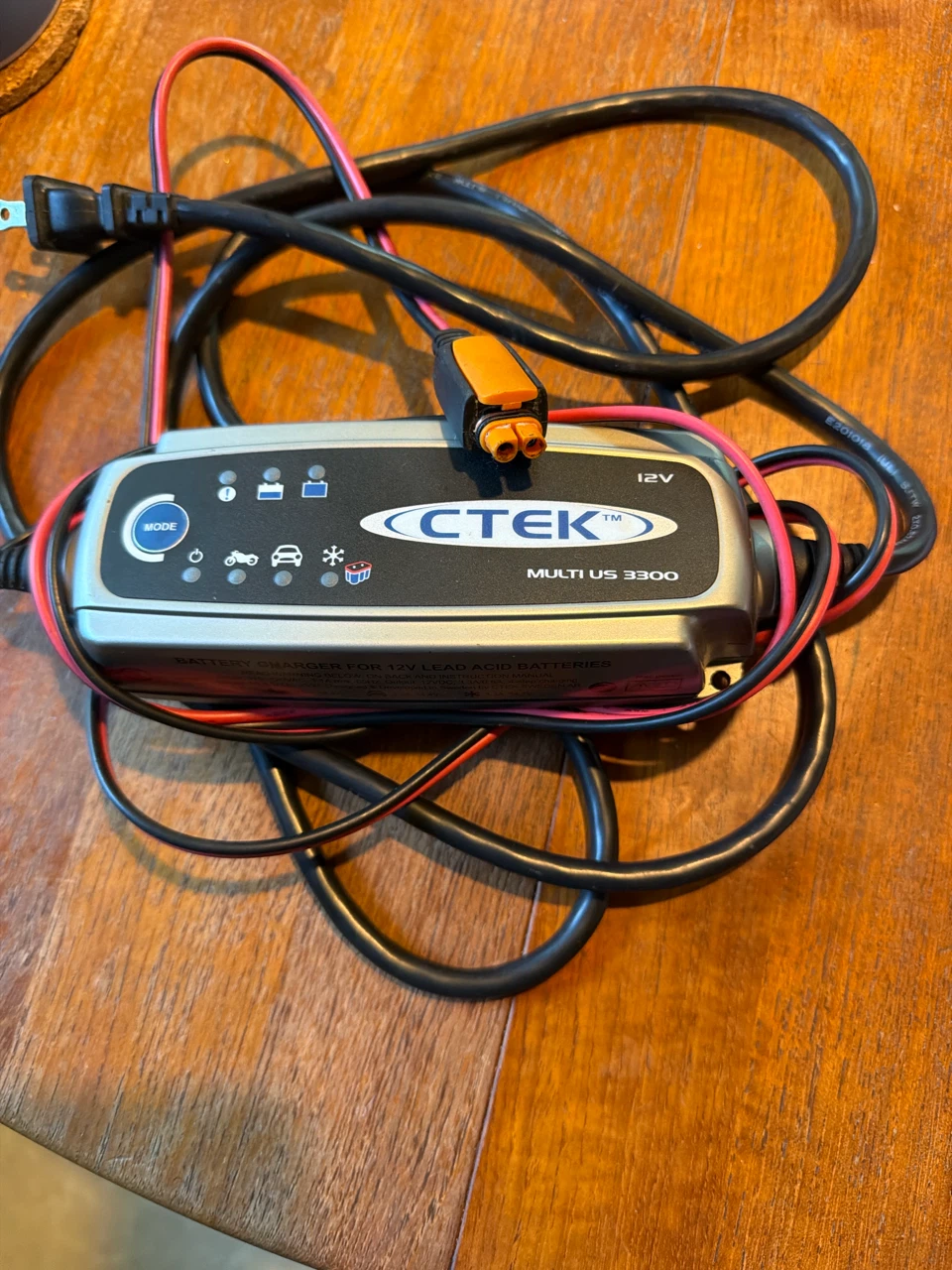 CTEK Multi US330 12V Smart Battery Charger