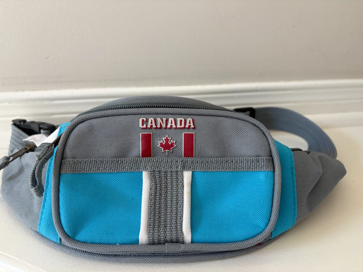 Canada Fanny Pack - New with tags 🏷️ - photo 2