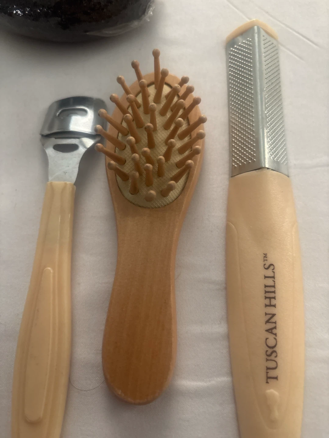 New Tuscan Hills 5-Piece Foot Care Kit with Pouch - photo 5