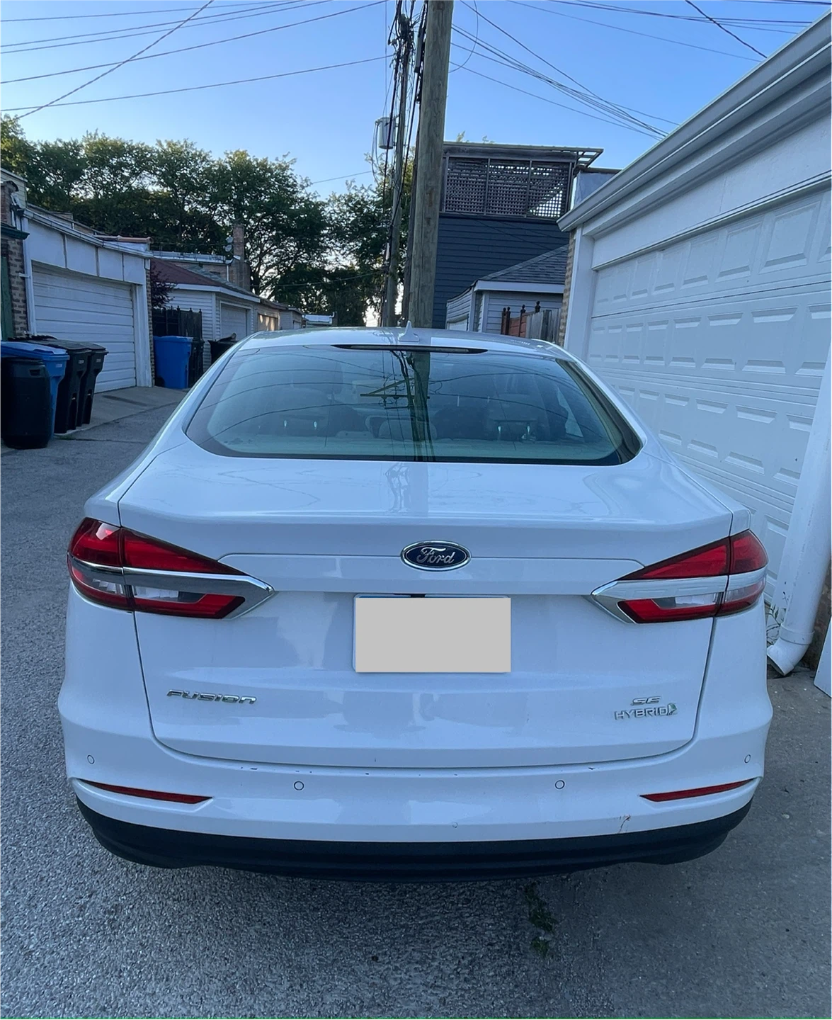 2019 Ford Fusion Hybrid - photo 2