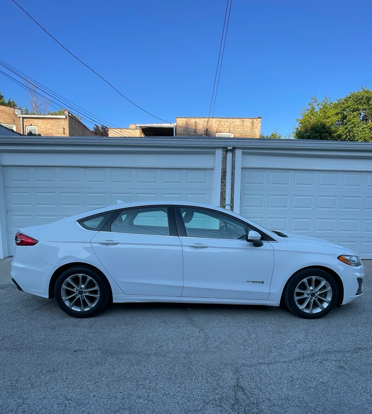 2019 Ford Fusion Hybrid - photo 3