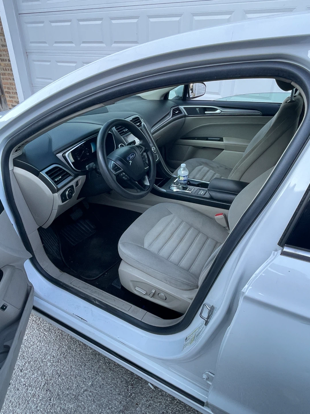 2019 Ford Fusion Hybrid - photo 5