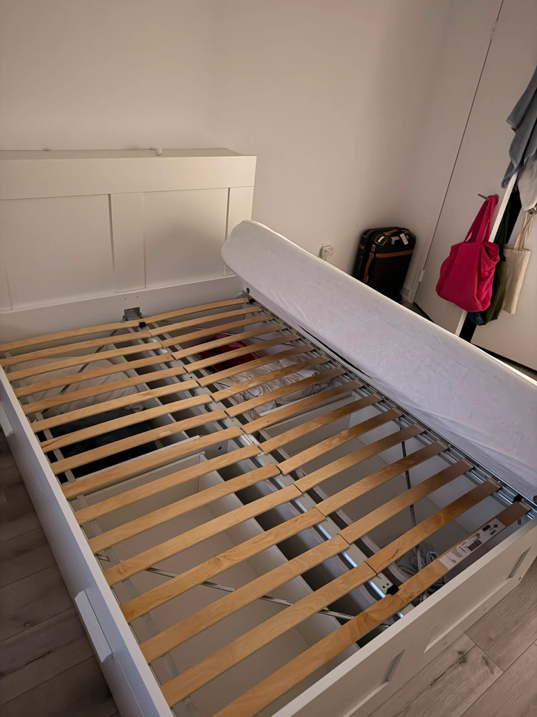 CASPER MATRESS FULL SIZE + Free bed frame - photo 5