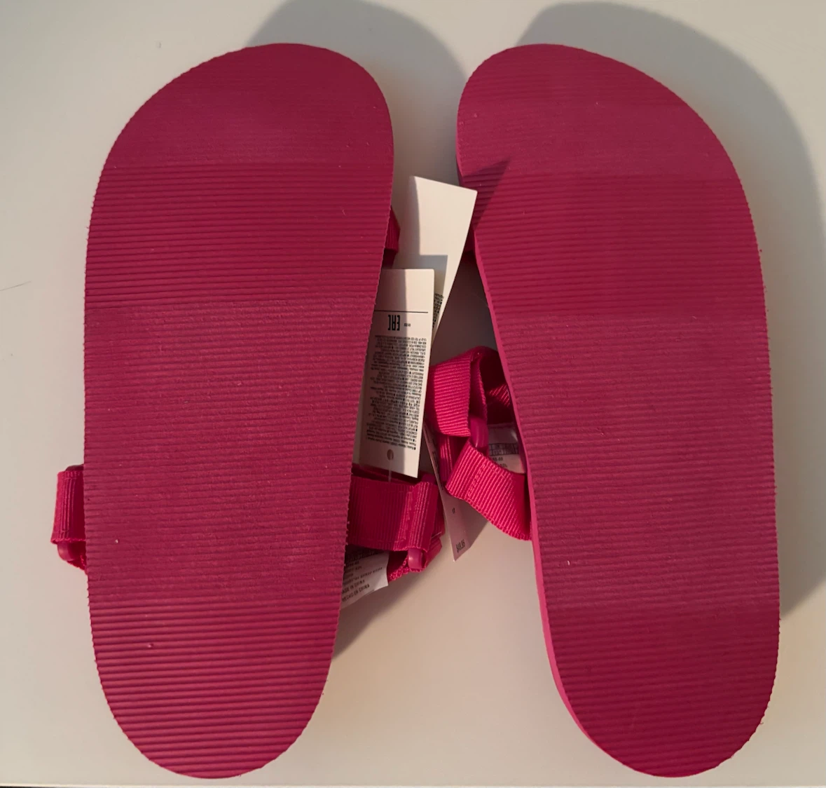 New Gap Kids Pink Sandals size  1 - 2 - photo 4