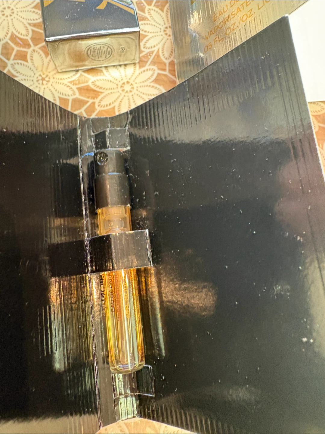 Assorted Perfume Samples - Tom Ford, YSL, Armani - photo 2