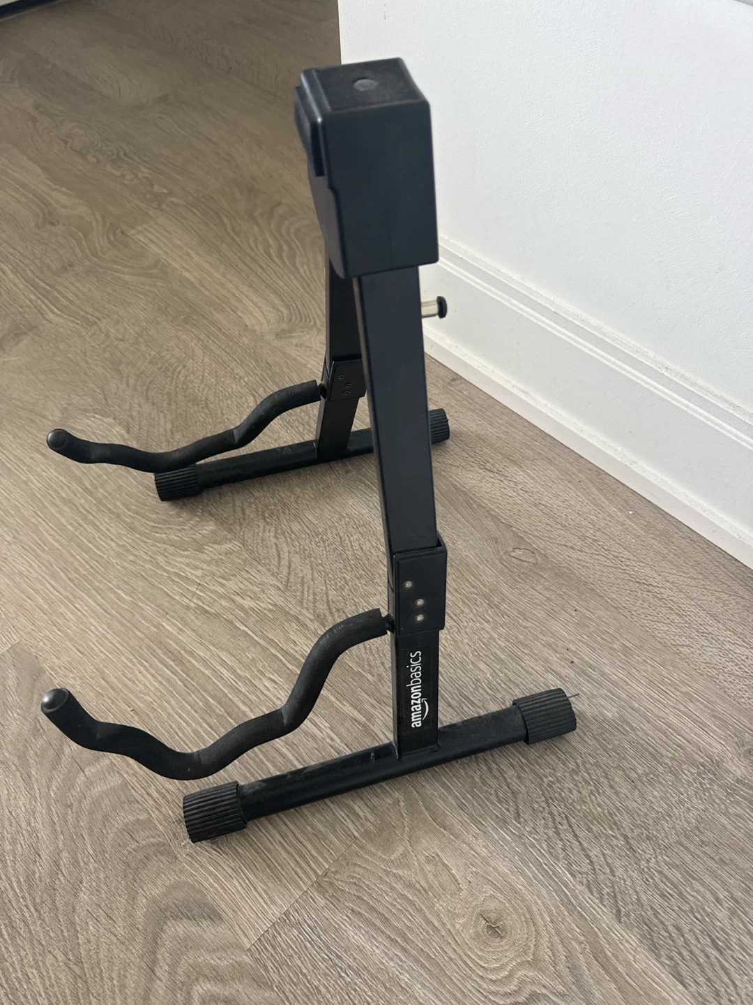 Guitar Stand - photo 2