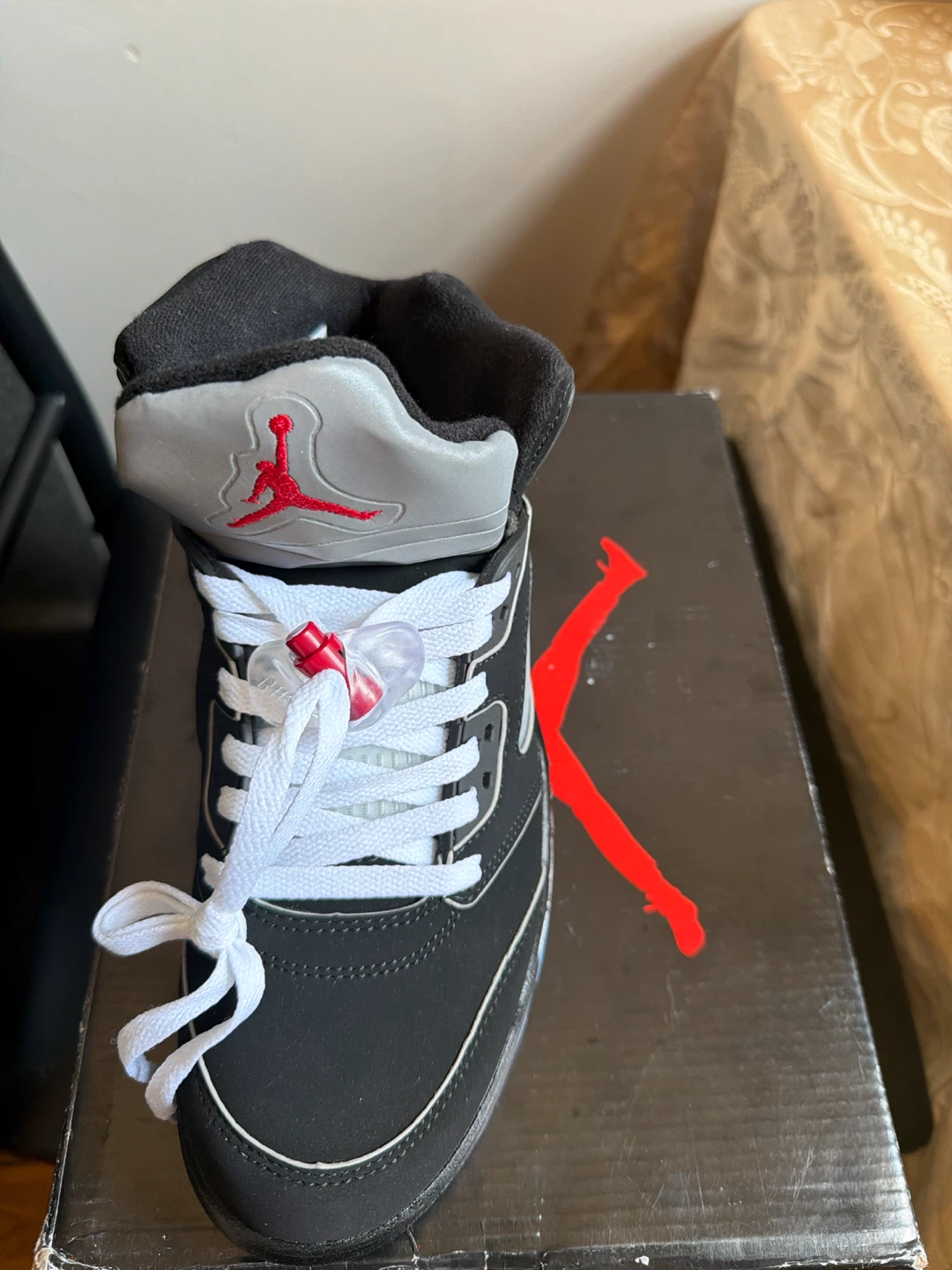 Air Jordan 5 Retro Black/Silver Size 8