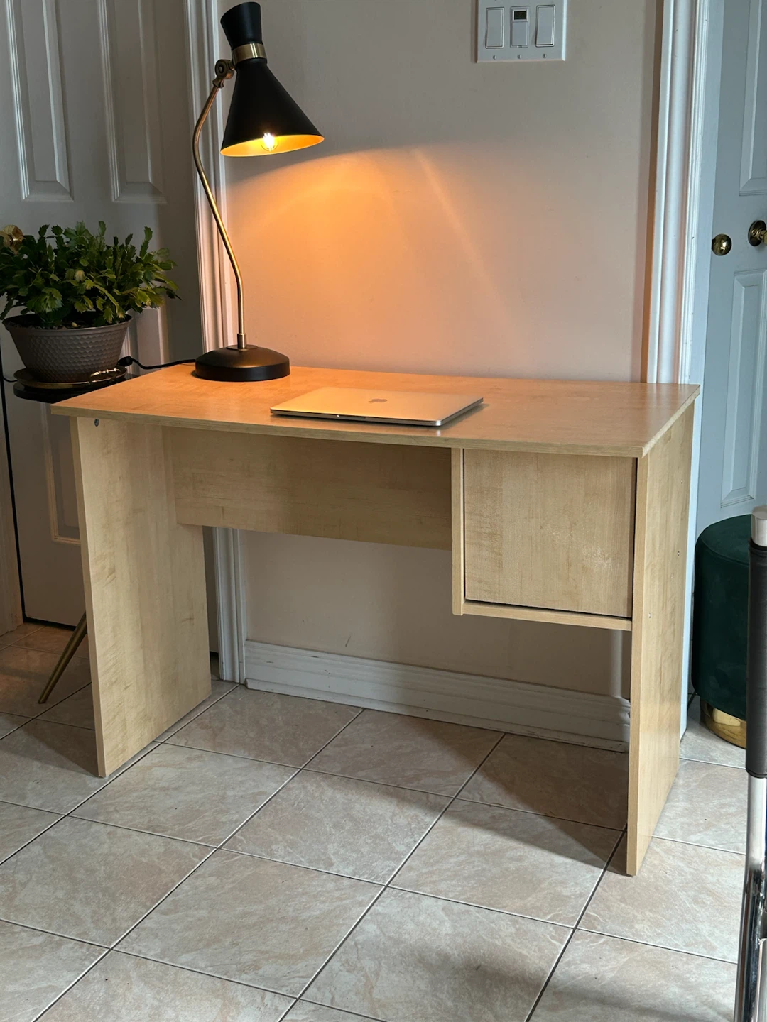 Light Wood Desk with Drawer