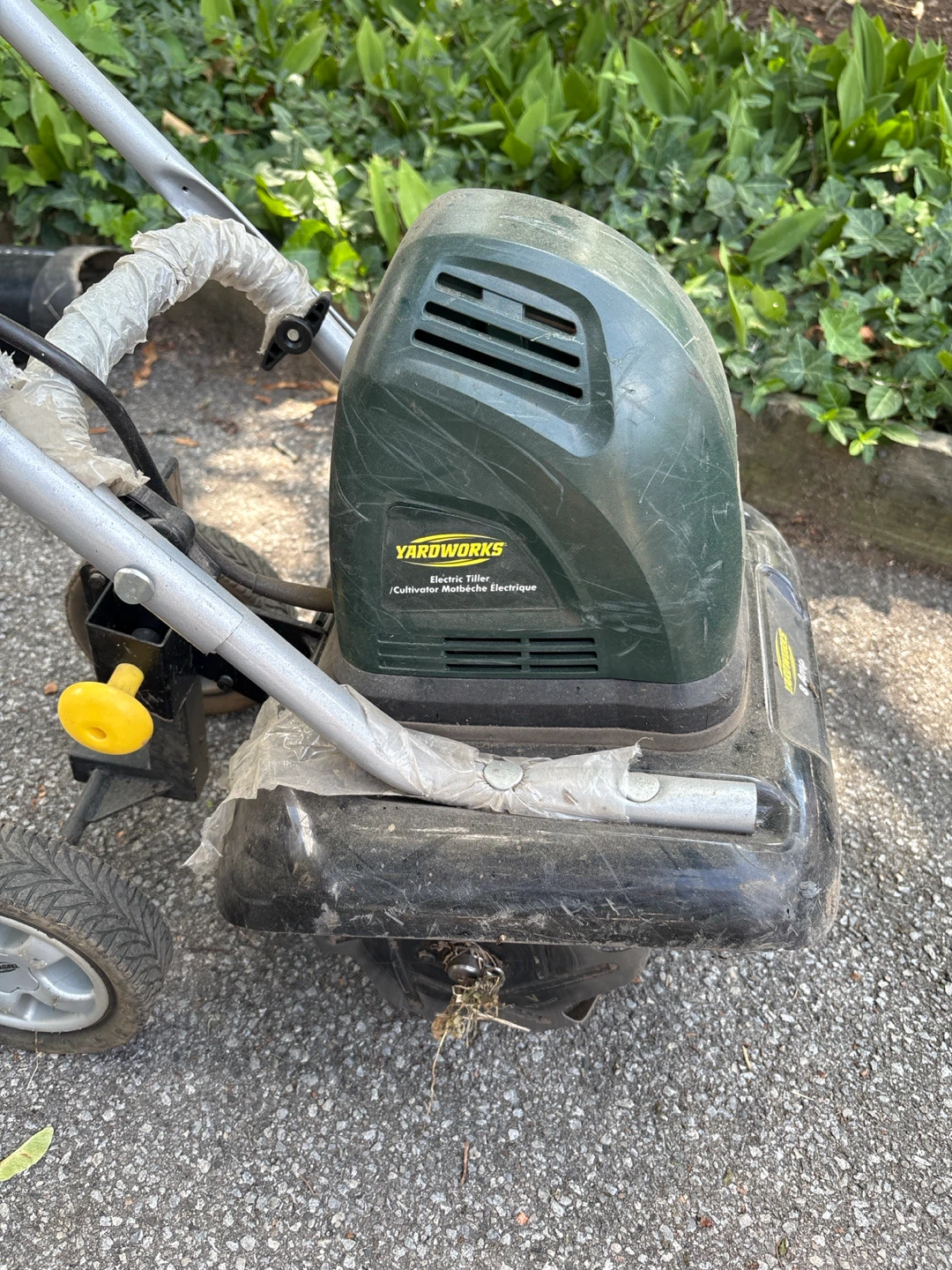 YARDWORKS Electric Tiller - 8 Amp - photo 2