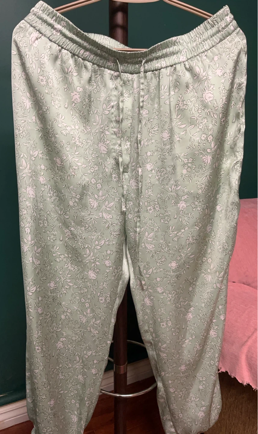Zara Satin Jogger-Style Pants – Size L - photo 4