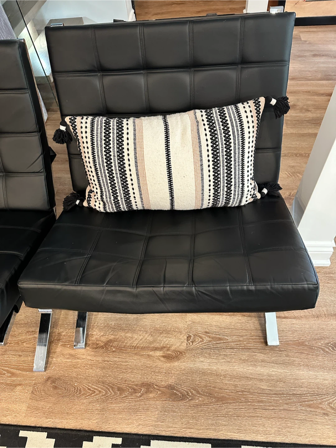 Black leather lounge chairs (set of 2) - photo 4
