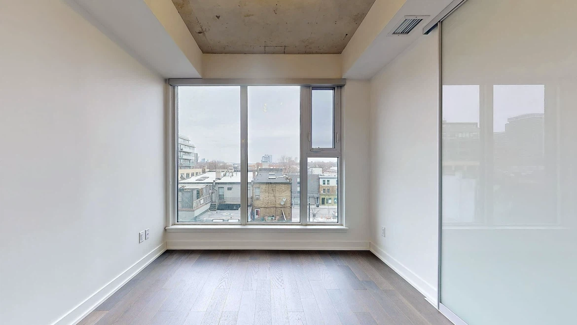 2 Bedroom 2 Bath Condo with Balcony - photo 3