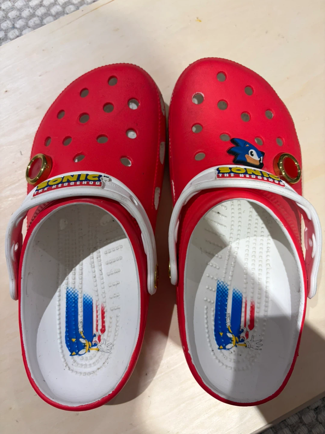 Crocs Sonic the Hedgehog Clogs 6/7 adult - photo 2