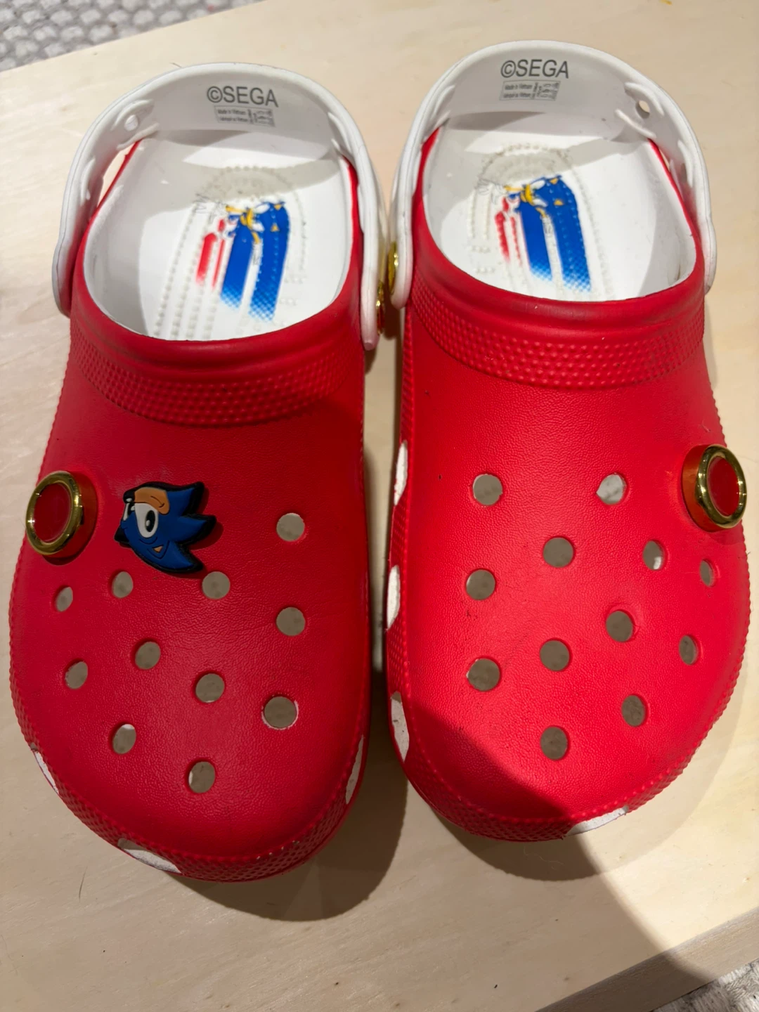 Crocs Sonic the Hedgehog Clogs 6/7 adult